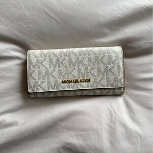 Michael Kors Cream/White Logo Continental Wallet with Gold Hardware